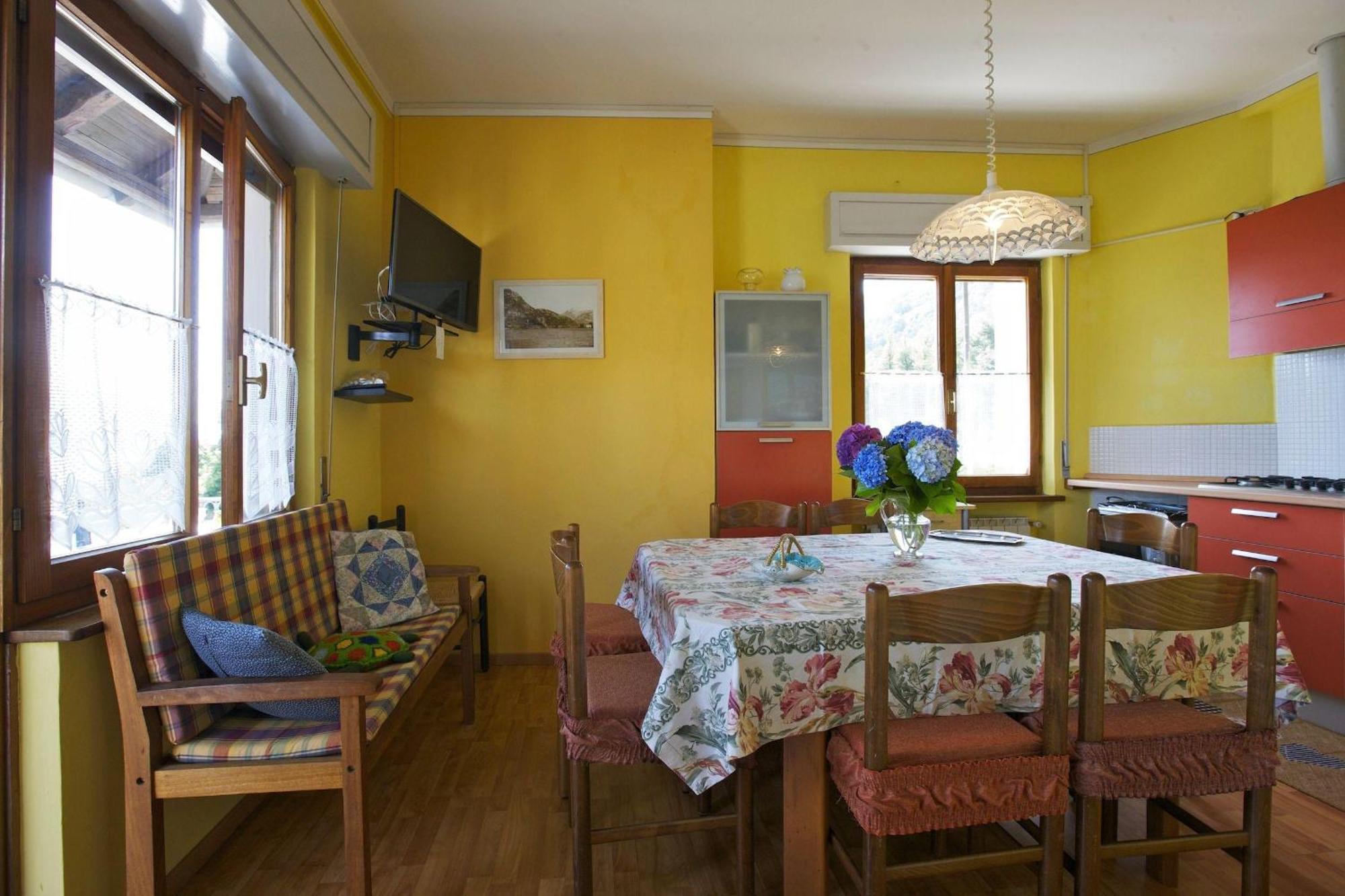 Casa Bougainville Cannobio Eksteriør bilde